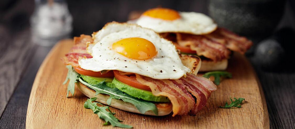 Menü fir Keto Diät