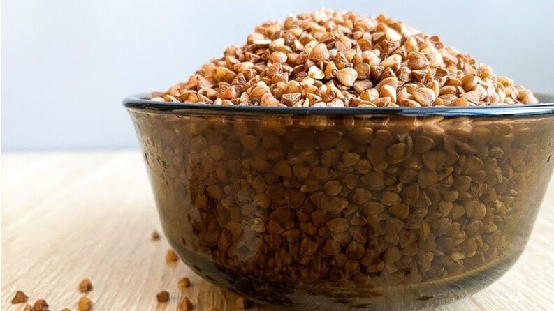Taass Buckwheat fir Gewiichtsverloscht